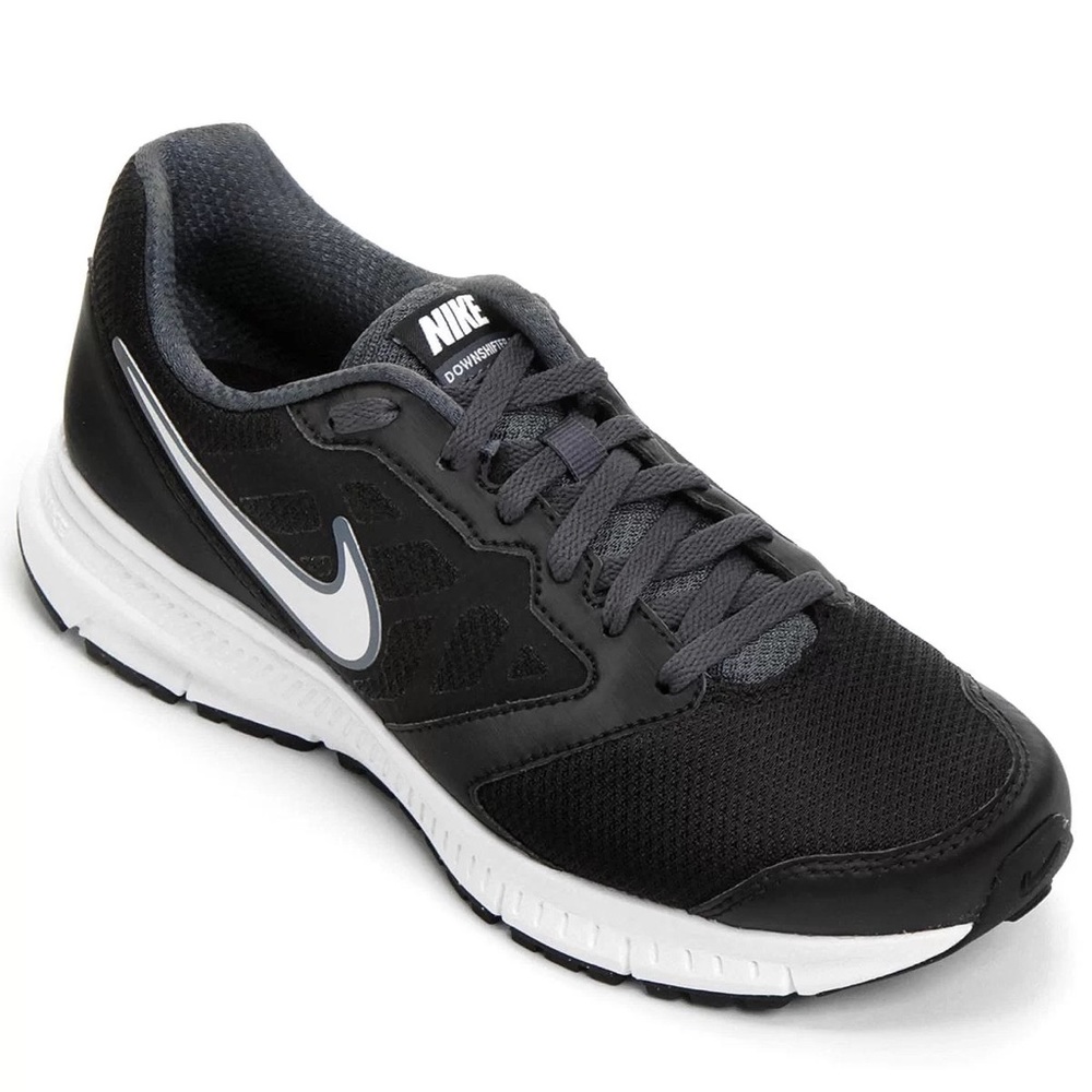 NEW Men’s Nike Downshifter 6 Running Shoe Size 10 - Black